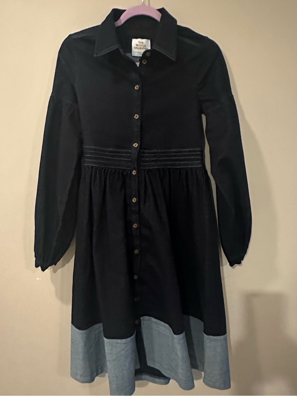 NWT Middle Daughter London Button-Front Dress with Contrast Light Blue Stitching